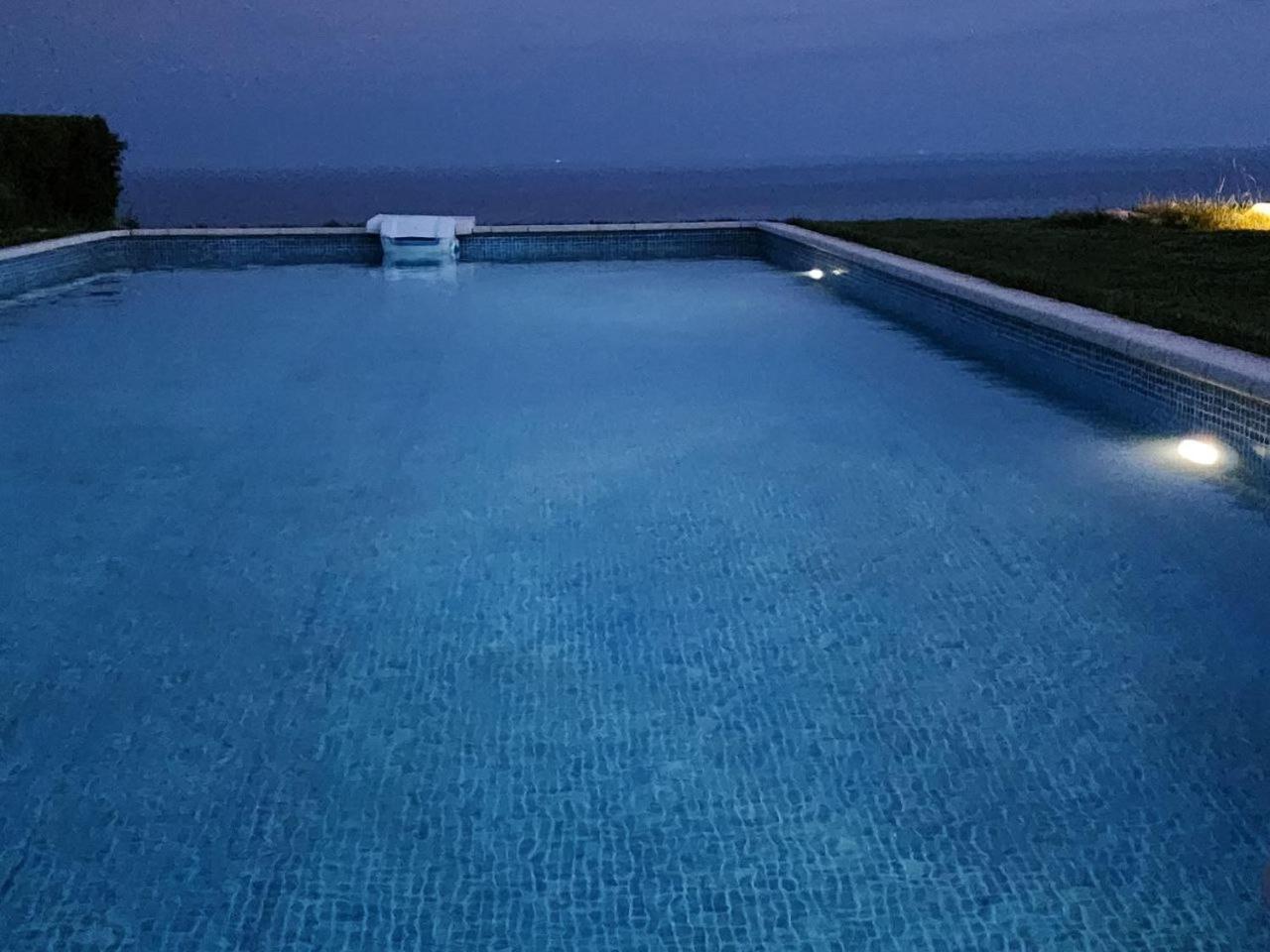 Private Villa 102 With Heated Pool In Blacksearama Balchik Exterior foto